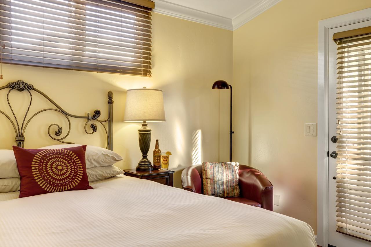 Hillcrest House Bed & Breakfast Сан Диего Екстериор снимка